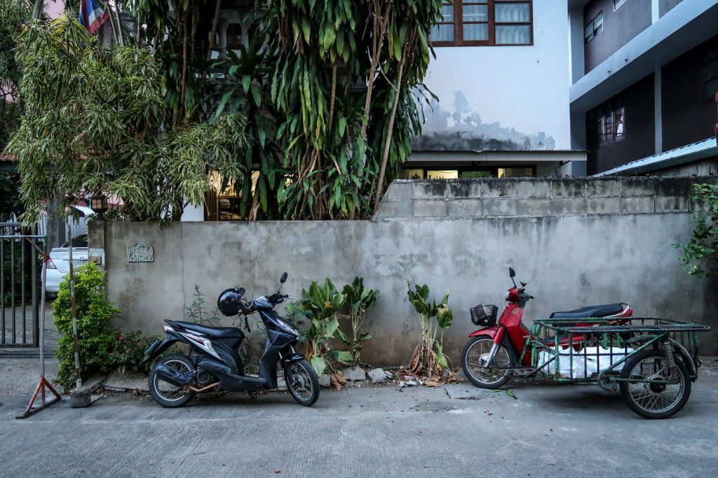 泰国清迈的Santitham摩托车