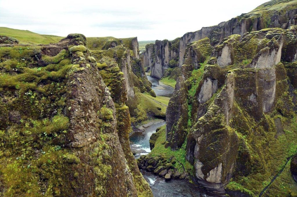 冰岛Fjaðrargljufur峡谷