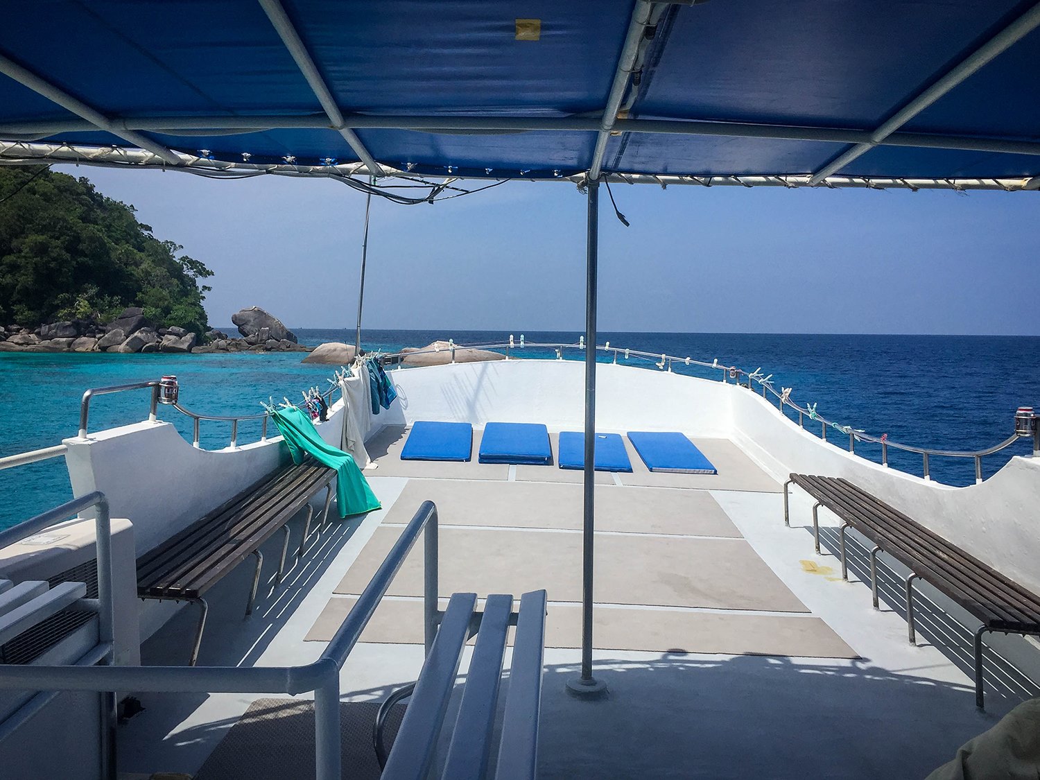 Similan群岛船宿邪恶潜水泰国顶级甲板阳光区