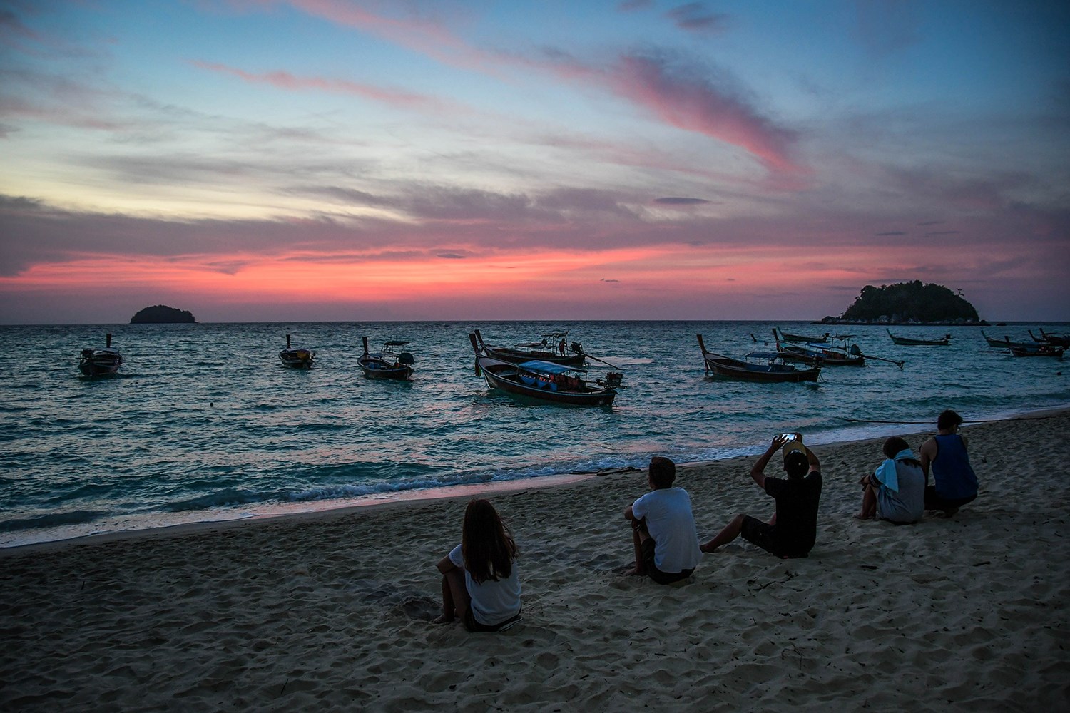 在泰国利佩岛日出海滩可以做的事情