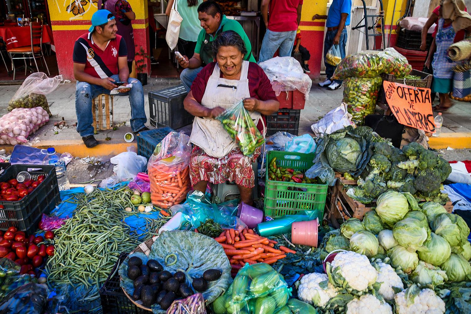 在瓦哈卡要做的事探索市场蔬菜