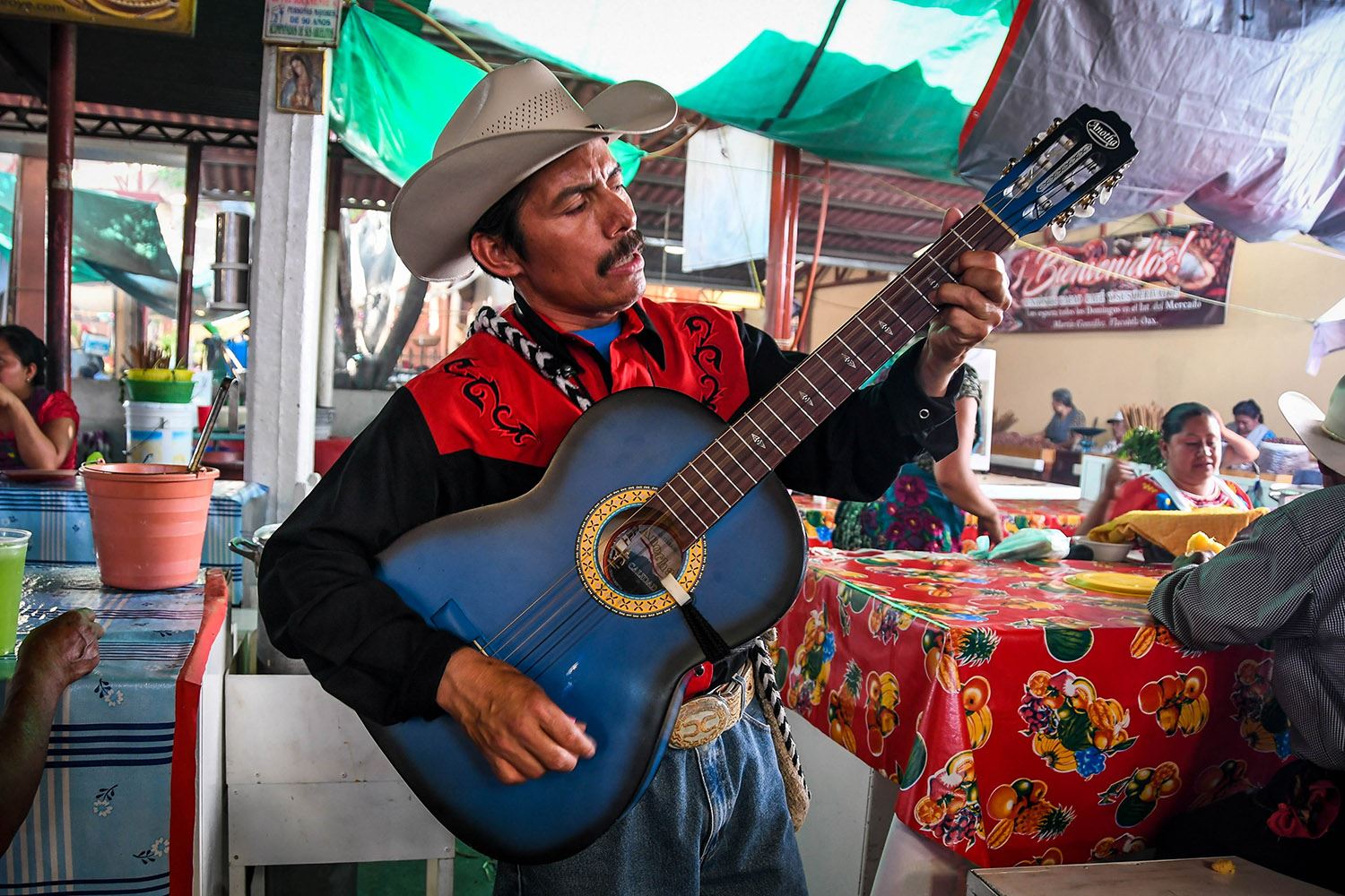 墨西哥要做的事:流浪吉他手