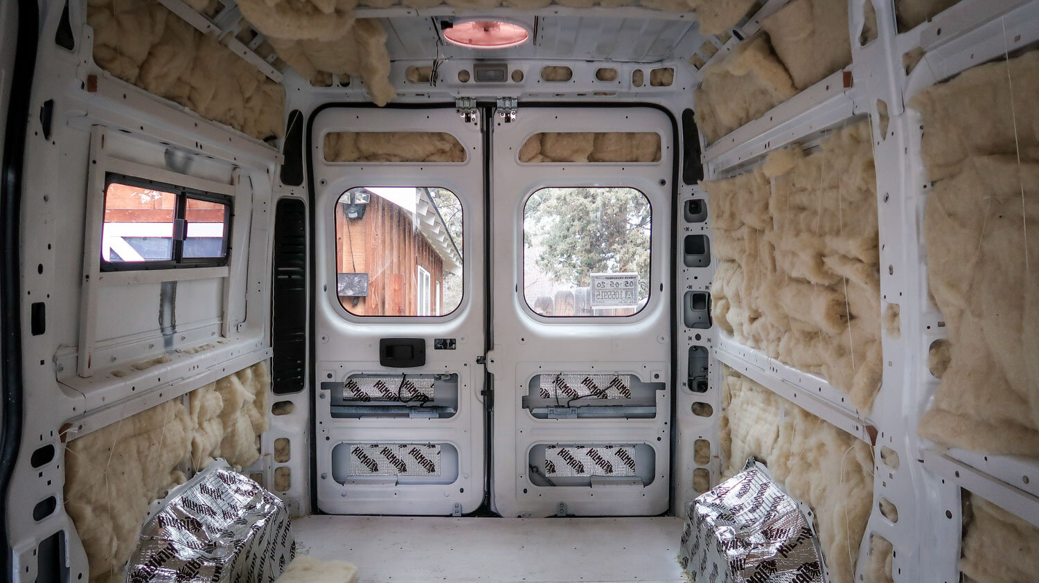  Sheep Wool Insulation in our ProMaster(接近完成)