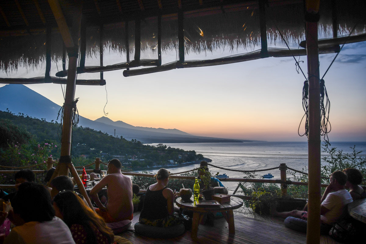 阿米德巴厘岛日落在蓝色地球村餐厅