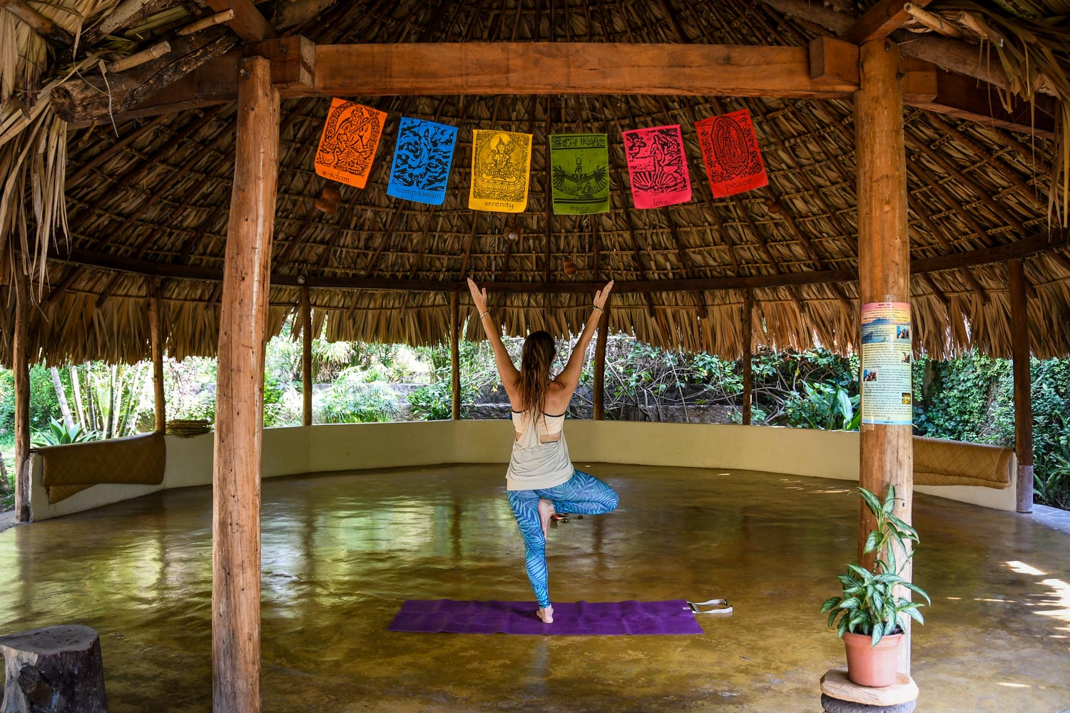 危地马拉阿提特兰湖瑜伽班