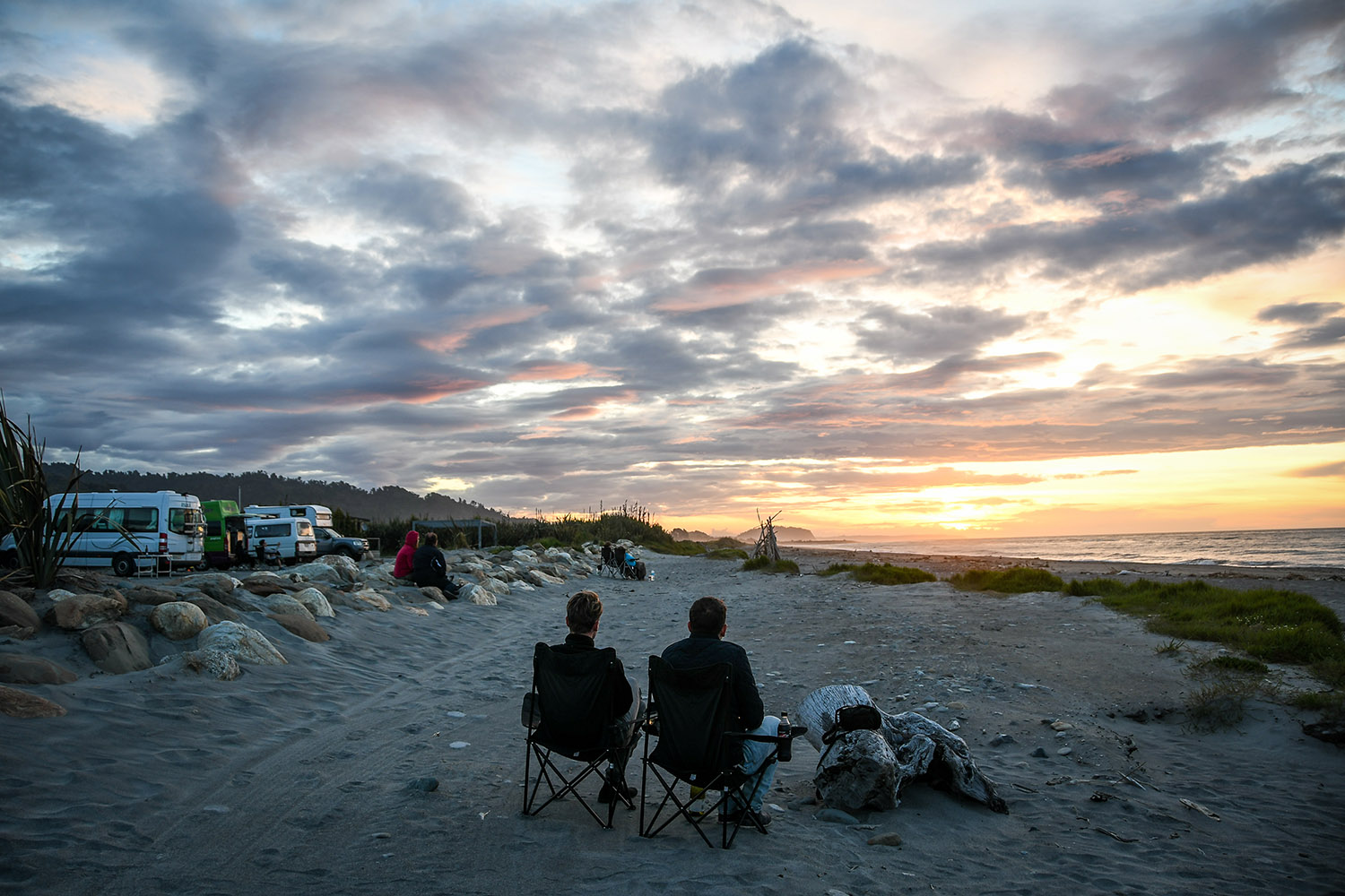 新西兰西海岸必做之事:罗斯十大假日公园的日落