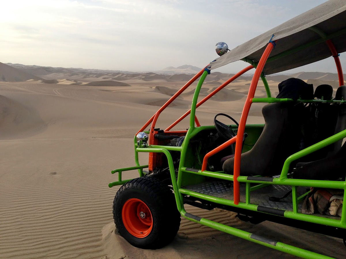 秘鲁必做之事:瓦卡奇纳的沙丘马车