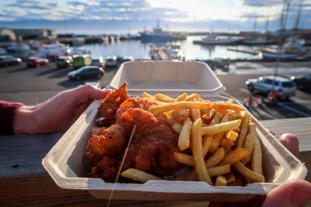 冰岛ic Food | Fish and Chips
