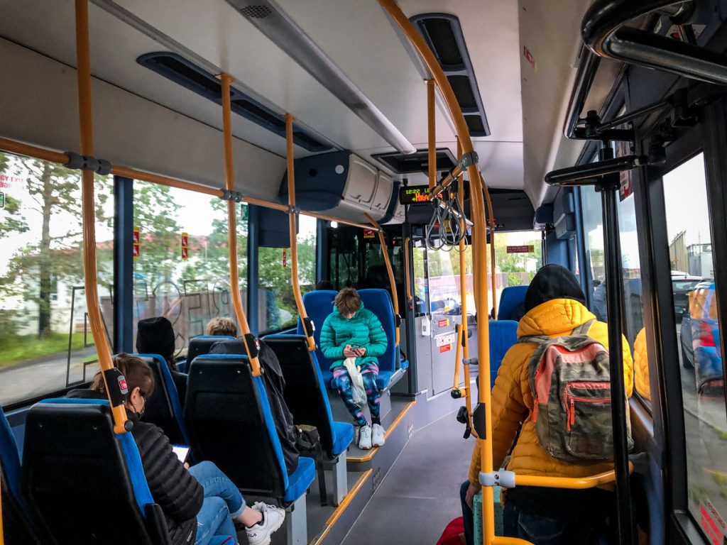 冰岛旅行费用|雷克雅未克公共巴士