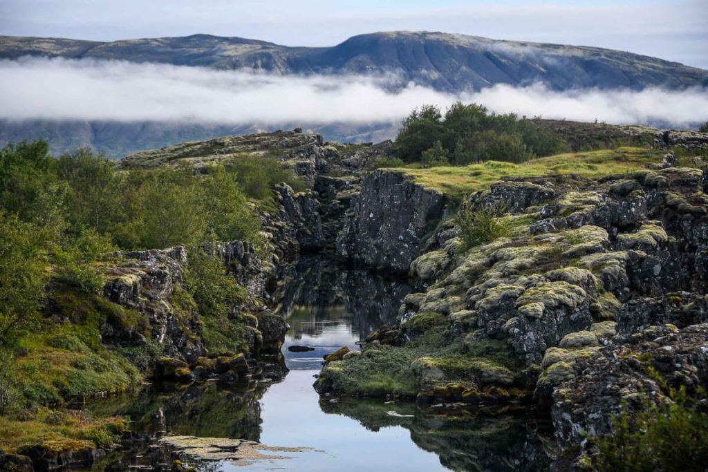 冰岛Silfra附近裂缝