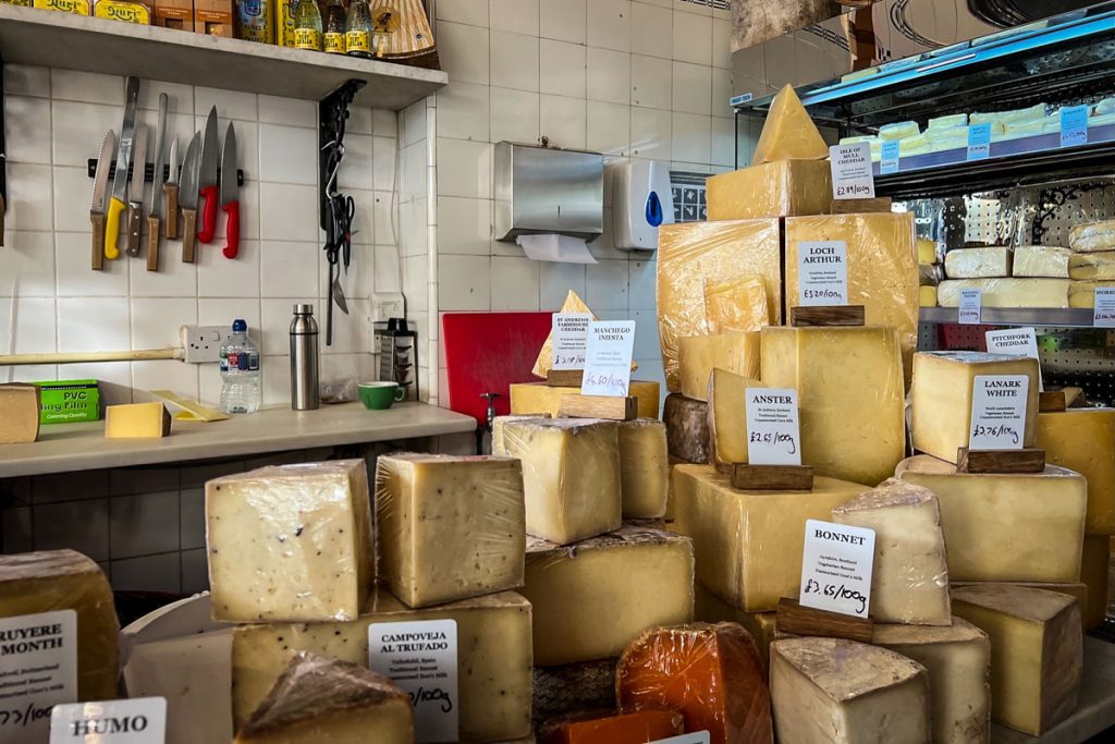 苏格兰爱丁堡迪恩斯村的奶酪店
