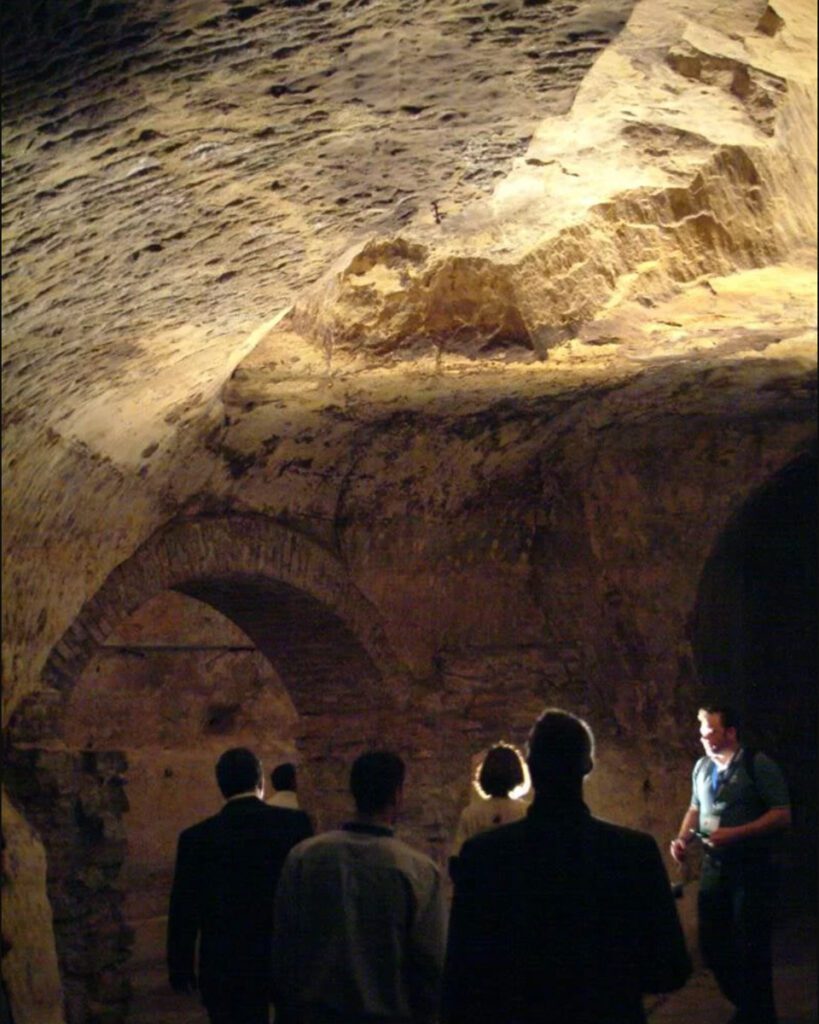 Wabasha Caves Minneapolis (WC)