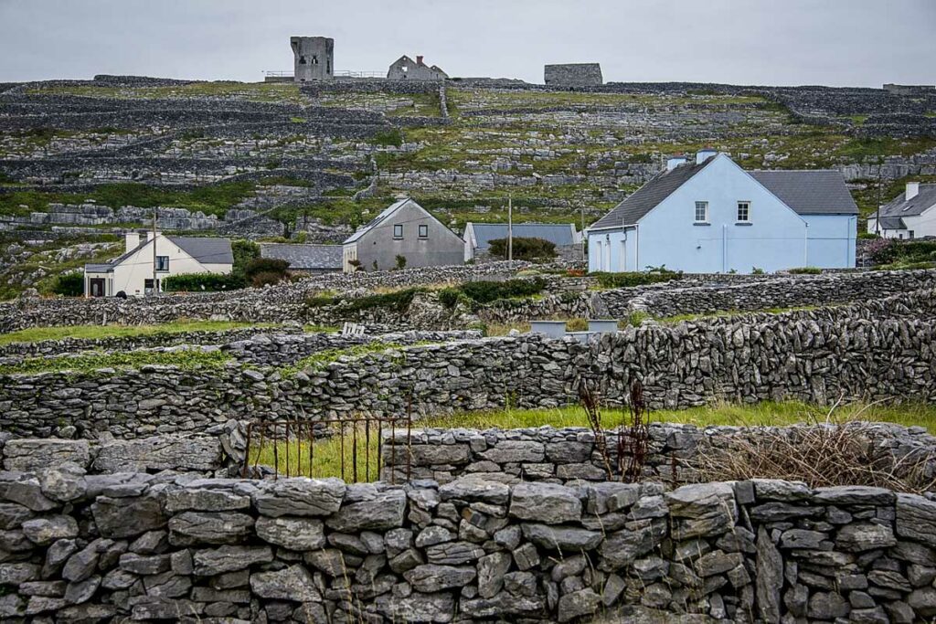 Iniseer Aran Islands Ireland Pixabay